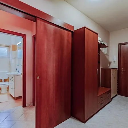 Appartement Peljeska *