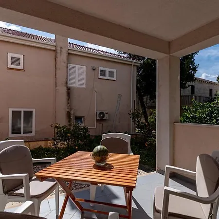 Peljeska Appartement *